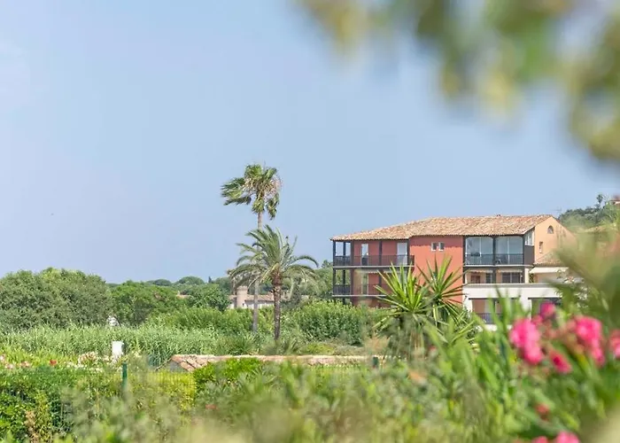 Lenoe, Lagoon Pool Appartement